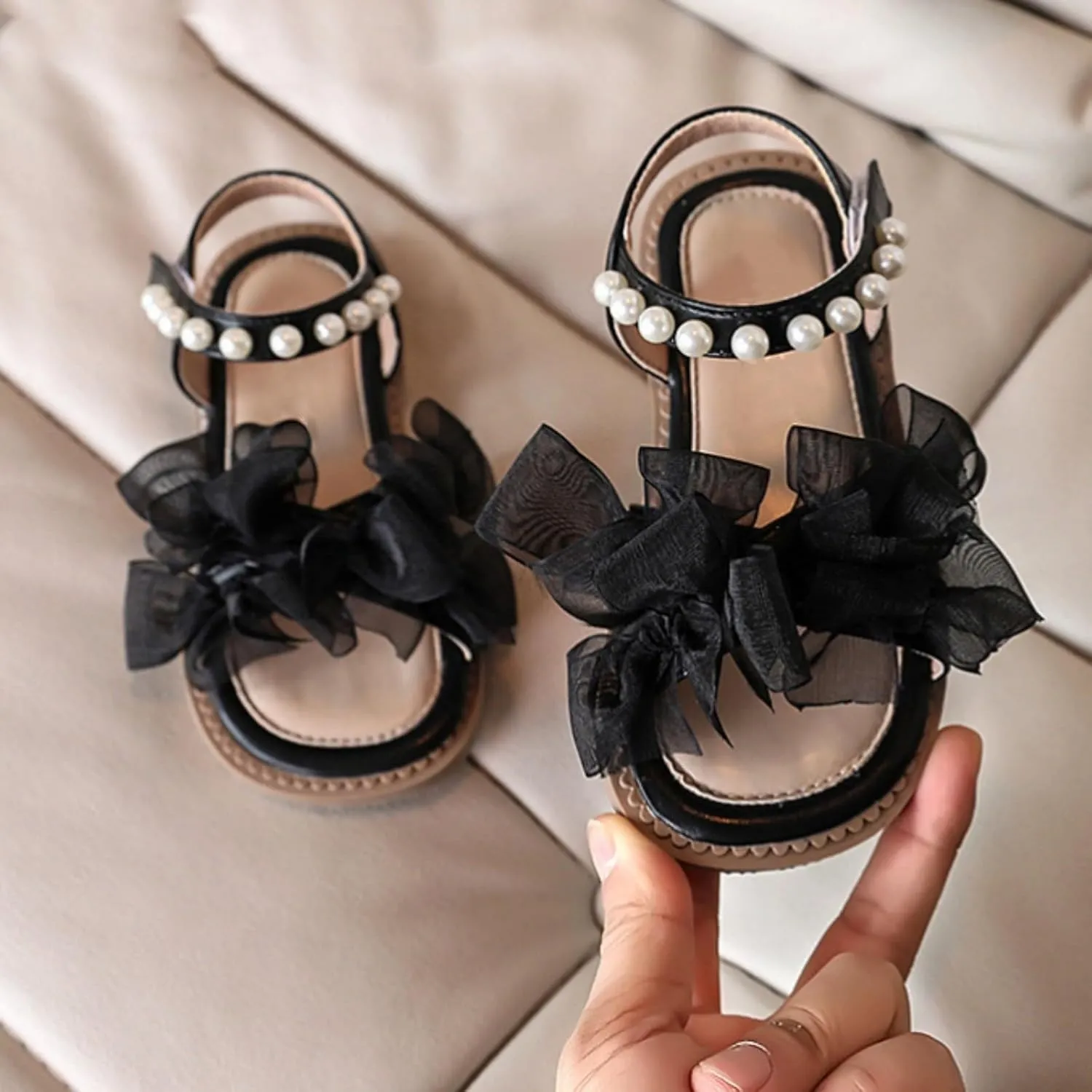 Girls Mesh Pearl Flat Sandals Open Toe Pearl Strap Bridesmaid Party Dress Shoes Kids Toddler Cute Formal Shoes