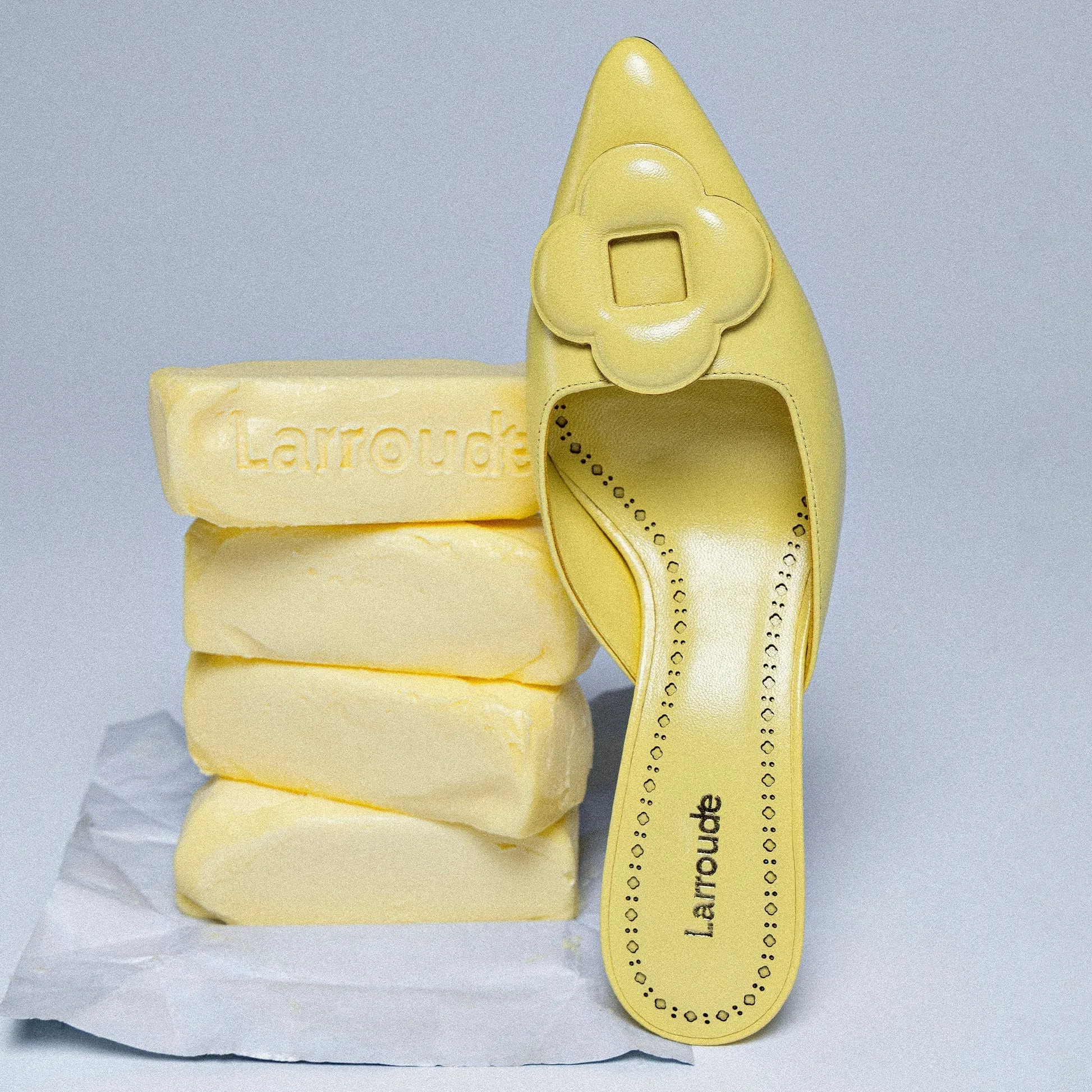 Larroude Flora Pump In Lemonade Leather