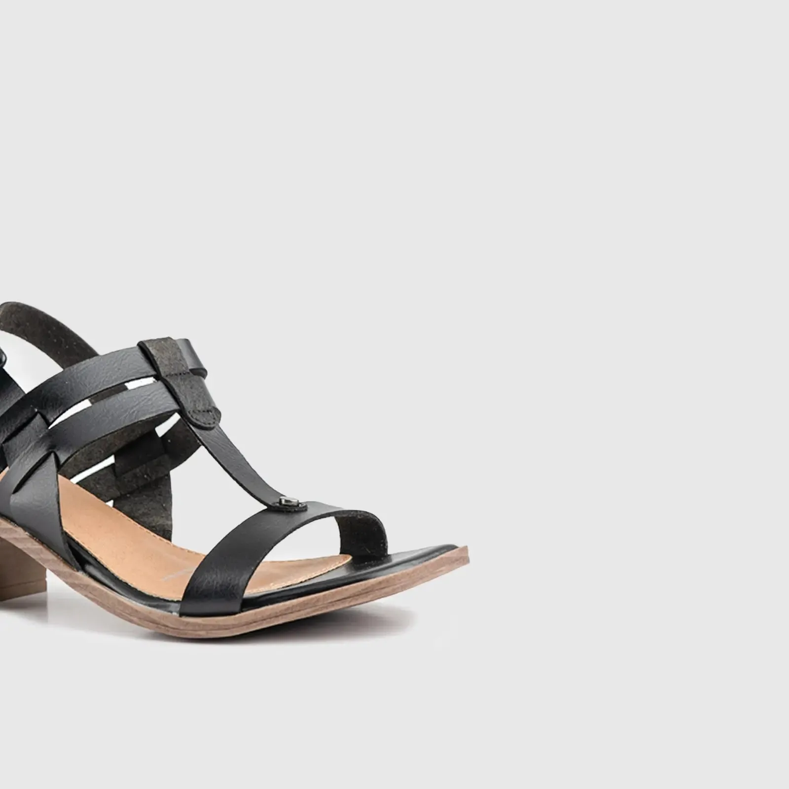 Soft Style Abigail Block Heel Sandal Black 01493