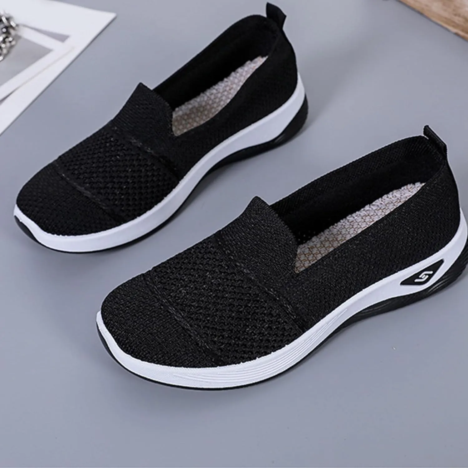 Walking Shoes for Women Arch Support Orthopedic Sneakers Lightweight Mesh Breathable Slip-On Sneakers Non-Slip Comfortable Diabetic Shoes Athletic Tennis Shoe Casual Loafers
